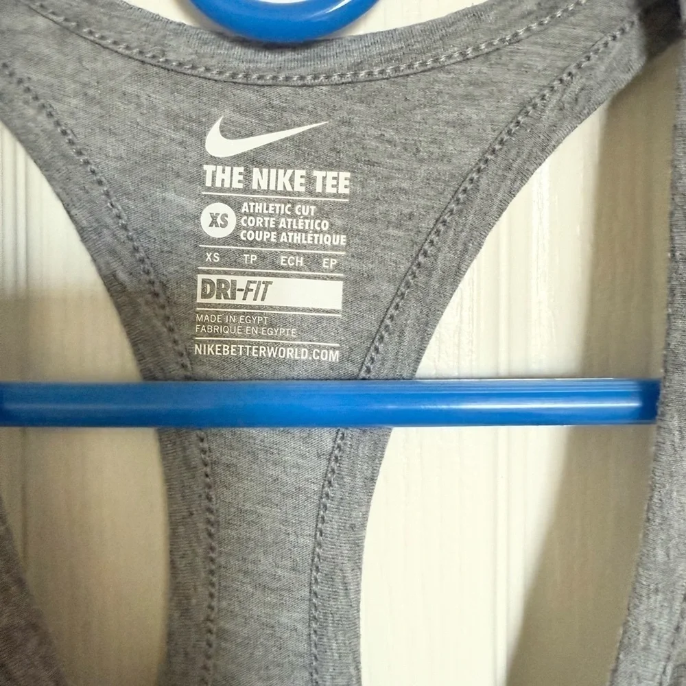 Nike Gray Dri-FIT Tank Top - Size XS
